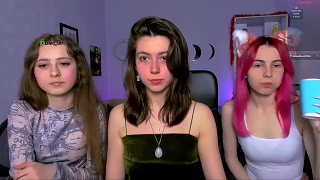 kitniss dreamy online show from April 28, 7:29 pm