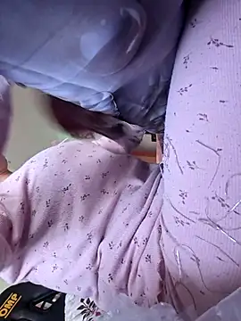 Snapshot of TigreBianca27 chatting on March 20, 8:59 am TigreBianca27 online show from March 20, 8:59 am