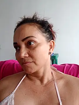 Amanda39 online show from April 21, 10:05 pm