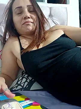 Amanda39 online show from December 17, 11:32 pm