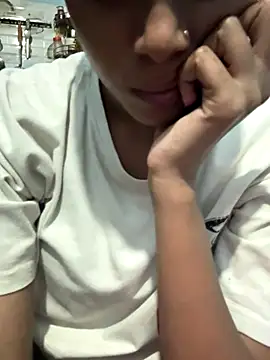 Snapshot of Romantic-jeeva chatting on October 18, 5:04 pm Romantic-jeeva online show from October 18, 5:04 pm