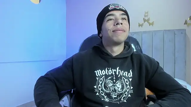 Muscle Scott online show from February 15, 2:49 pm