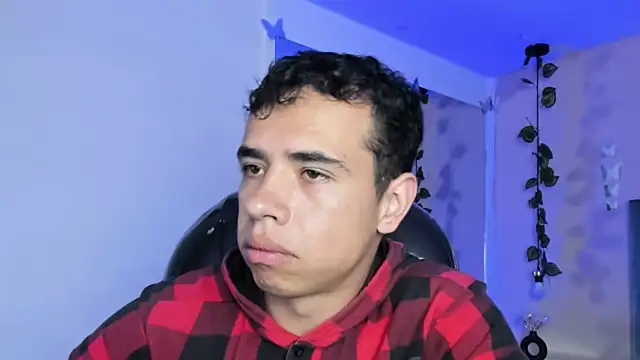 Muscle Scott online show from February 28, 1:55 pm