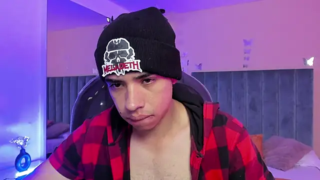 Snapshot of Muscle_Scott chatting on November 20, 12:39 pm Muscle Scott online show from November 20, 12:39 pm