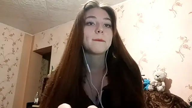 Sophiecuttie online show from September 28, 2:13 pm