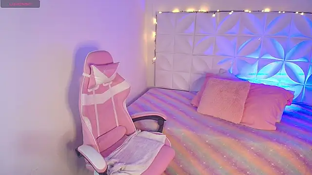 Snapshot of Abril1_gh chatting on November 19, 10:15 am Abril1 gh online show from November 19, 10:15 am