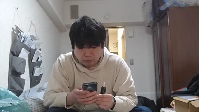 raterate555 online show from March 6, 10:21 am