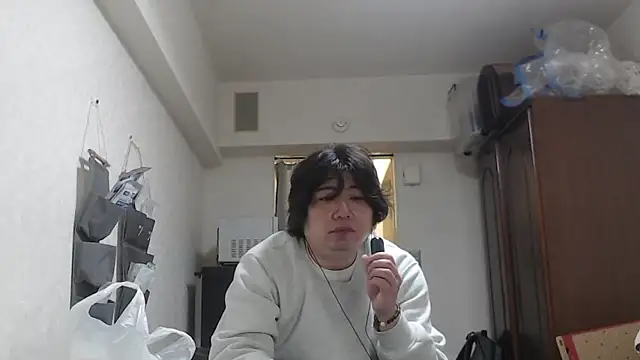 raterate555 online show from February 25, 10:37 am