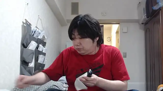 raterate555 online show from April 8, 9:11 am