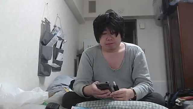 raterate555 online show from February 18, 2:53 am