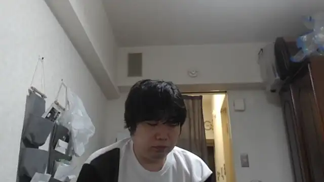 Snapshot of raterate555 chatting on December 16, 11:58 am raterate555 online show from December 16, 11:58 am