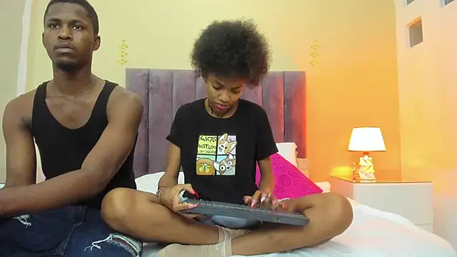 Kiaraa y Her Crazy online show from January 10, 3:46 am