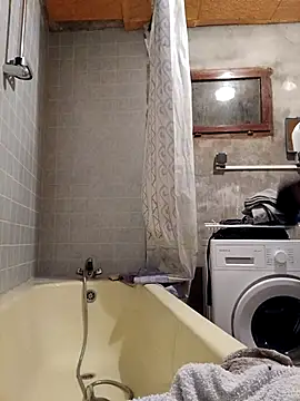 frederic198 online show from October 3, 5:14 pm