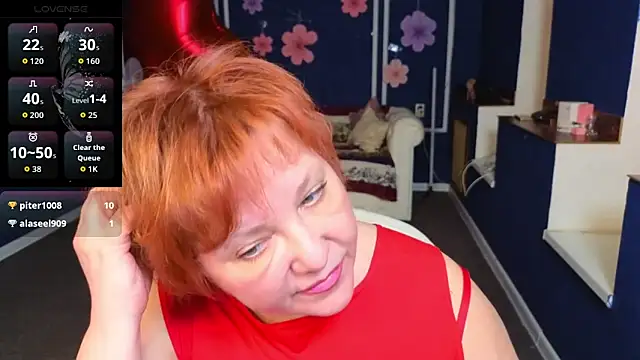 Kira Kenett online show from May 7, 8:56 pm