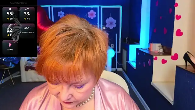 Kira Kenett online show from March 25, 5:56 pm