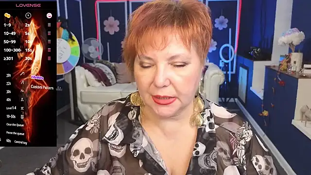 Kira Kenett online show from October 23, 6:06 pm