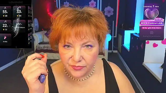 Kira Kenett online show from March 31, 10:06 am