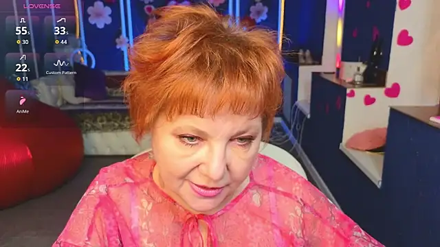 Kira Kenett online show from February 12, 6:57 am