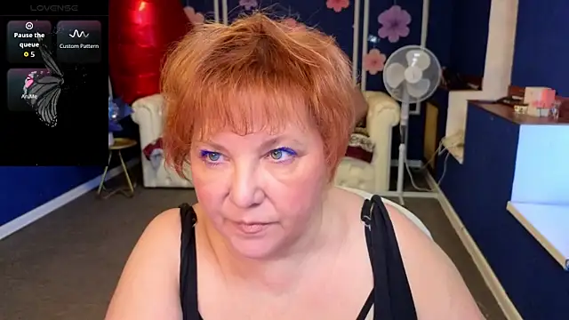 Kira Kenett online show from May 20, 3:47 am