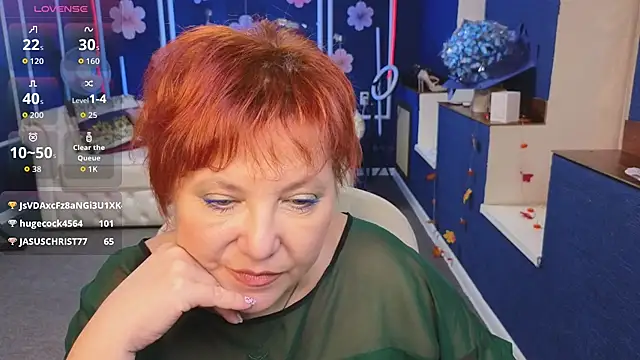 Kira Kenett online show from November 27, 6:14 am