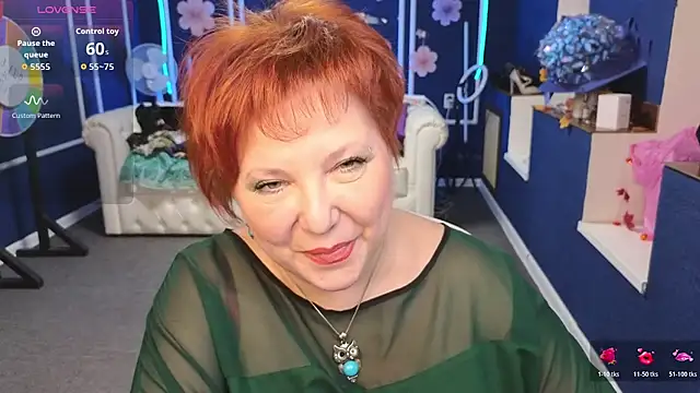 Kira Kenett online show from December 1, 7:20 am