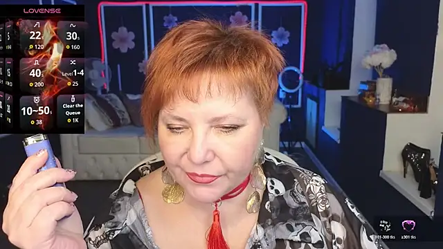 Kira Kenett online show from October 22, 11:31 am