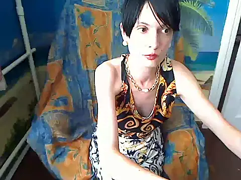 Snapshot of Bastet12 chatting on July 6, 2:13 pm Bastet12 online show from July 6, 2:13 pm