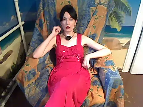 Snapshot of Bastet12 chatting on June 11, 10:34 am Bastet12 online show from June 11, 10:34 am