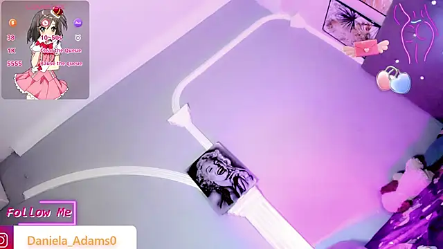 Daniela-AdamsXx online show from October 22, 9:03 pm