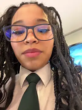 DaniCollinn  online show from March 18, 1:24 pm