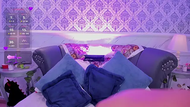 DaniCollinn  online show from March 26, 12:47 pm