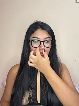 Alexa69xx online show from April 29, 9:32 pm