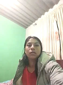 Snapshot of AnggelicaSwan21 chatting on November 9, 1:42 am AnggelicaSwan21 online show from November 9, 1:42 am