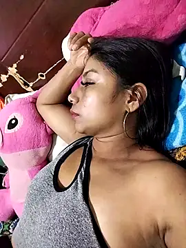 Snapshot of AnggelicaSwan21 chatting on October 28, 1:28 am AnggelicaSwan21 online show from October 28, 1:28 am