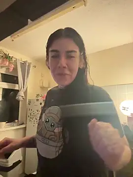 valentinalamont online show from September 17, 10:01 pm