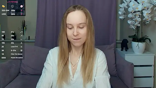 SoonMoor online show from March 13, 6:46 pm