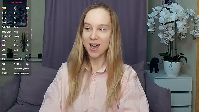 SoonMoor online show from March 16, 6:32 pm