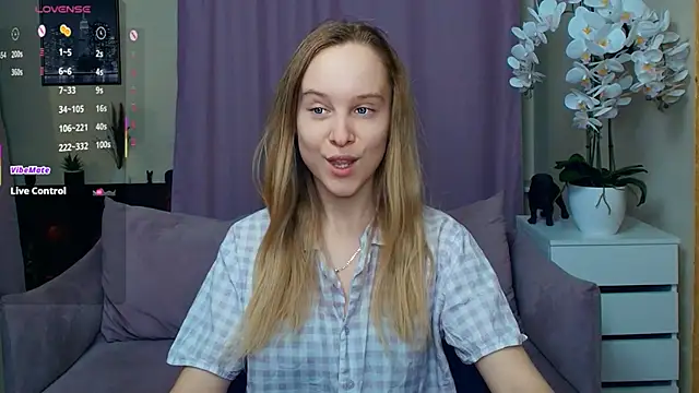 SoonMoor online show from March 27, 6:31 pm