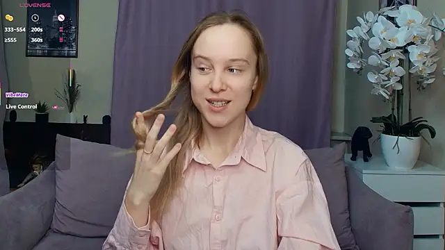 SoonMoor online show from March 11, 7:41 pm