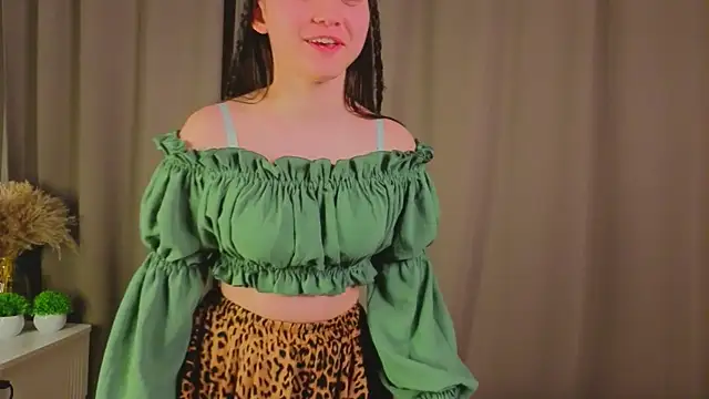 MargaretteRamp online show from November 26, 11:10 am