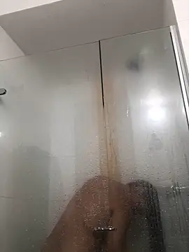 Snapshot of Paris_11 chatting on October 23, 1:43 pm Paris 11 online show from October 23, 1:43 pm