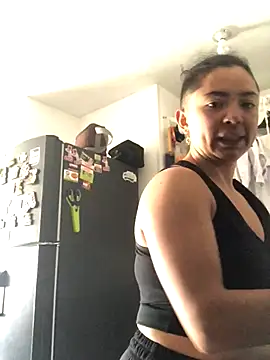 Snapshot of Paris_11 chatting on November 6, 2:21 pm Paris 11 online show from November 6, 2:21 pm