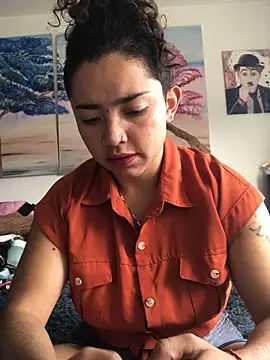 Snapshot of Paris_11 chatting on October 28, 1:10 pm Paris 11 online show from October 28, 1:10 pm