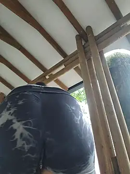 Snapshot of Rumy_2005 chatting on November 30, 12:17 pm Rumy 2005 online show from November 30, 12:17 pm