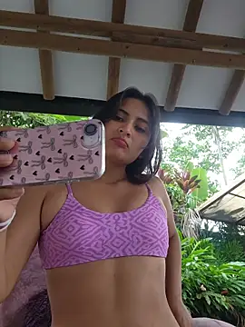 Snapshot of Rumy_2005 chatting on November 24, 12:27 pm Rumy 2005 online show from November 24, 12:27 pm