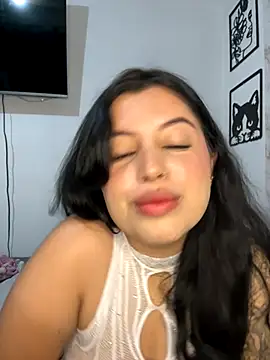 Emma 2903 online show from September 24, 1:35 am