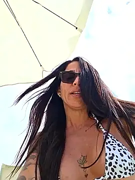 sexy7883 online show from June 7, 7:57 am