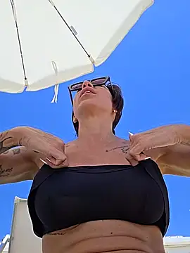 sexy7883 online show from June 19, 10:54 am