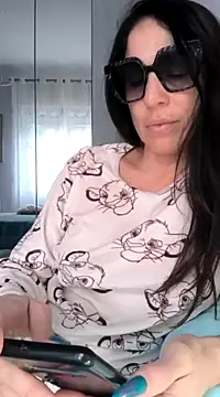 Snapshot of sexy7883 chatting on March 19, 5:28 pm sexy7883 online show from March 19, 5:28 pm