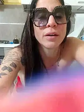 Snapshot of sexy7883 chatting on March 3, 11:03 pm sexy7883 online show from March 3, 11:03 pm